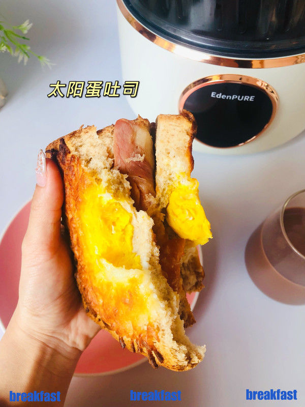 太阳蛋芝士吐司