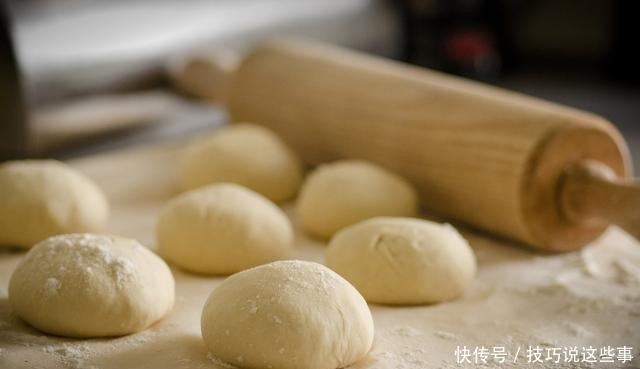 专门学了一下怎么做馒头,之后做出来的馒头时又大又白又软!