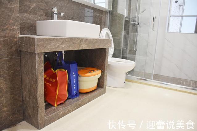 实木|卫生间浴室柜如何选择5种浴室柜材质,打造精致卫浴空间