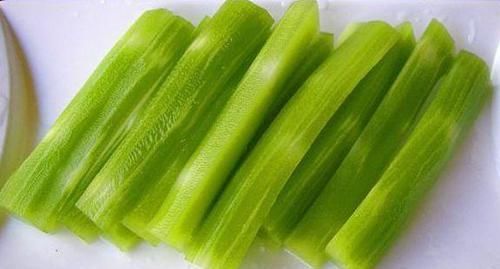 聪明女性都在吃三种食物，排毒养颜、增强体质，早吃早受益！