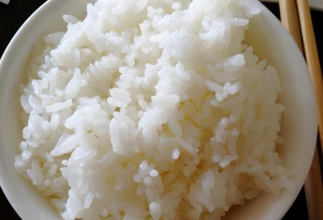 自制早餐营养球,4种食材拌一拌捏一捏,做上班族便当最好了