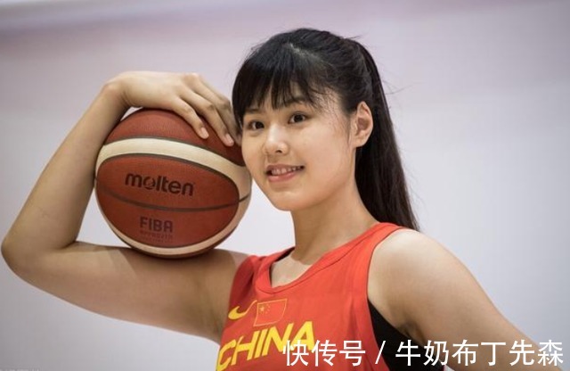 李月汝|暴虐51分！李月汝22分13板，一人打爆辽宁！这个女国手这么厉害？
