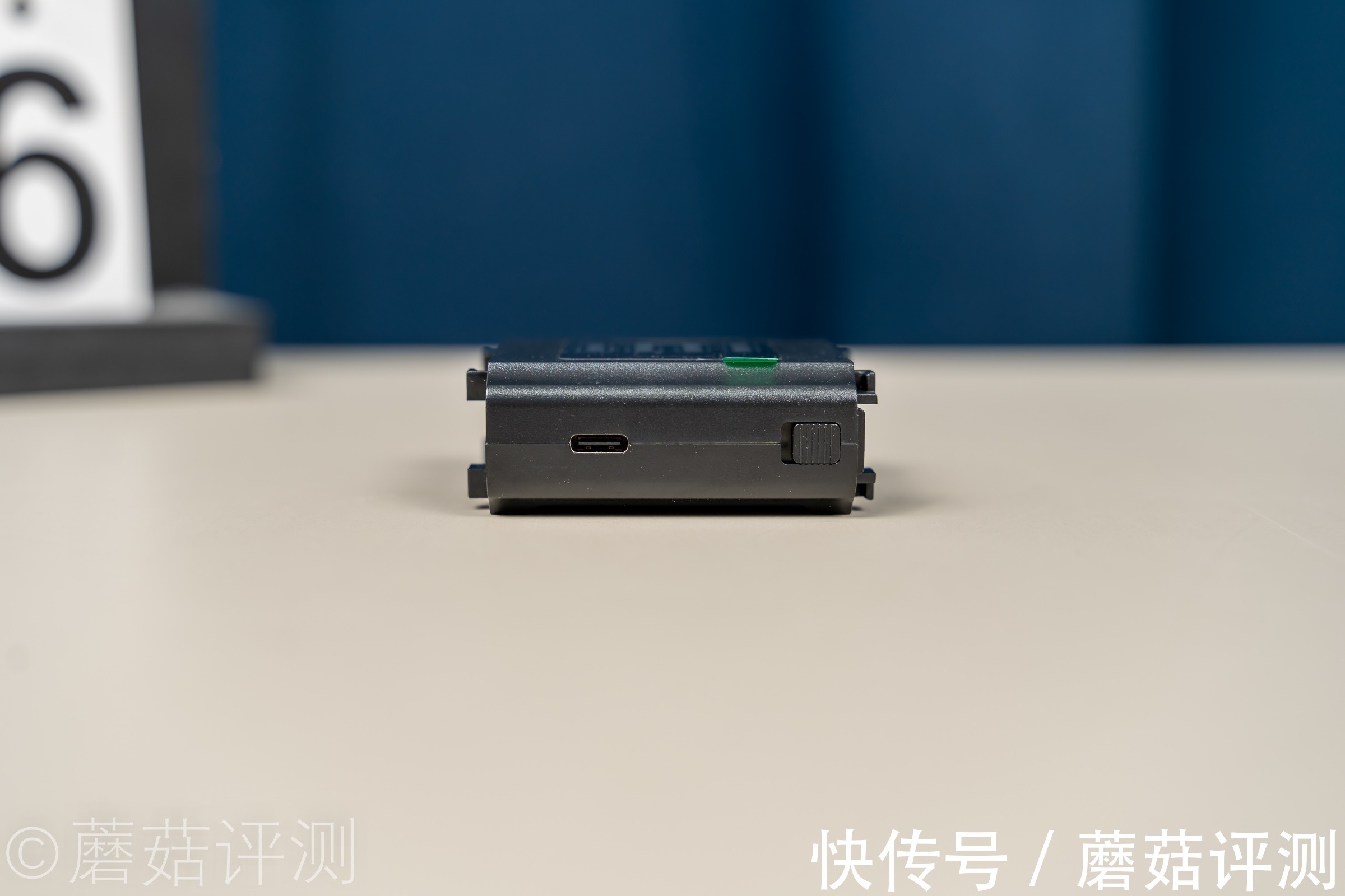 pd|整合模块，充电方便、携带更方便、XTAR SN4数码单反相机充电器 评测