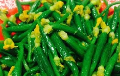 延缓衰老|女性可以坚持吃三种食物,排毒养颜、延缓衰老,早吃早受益!