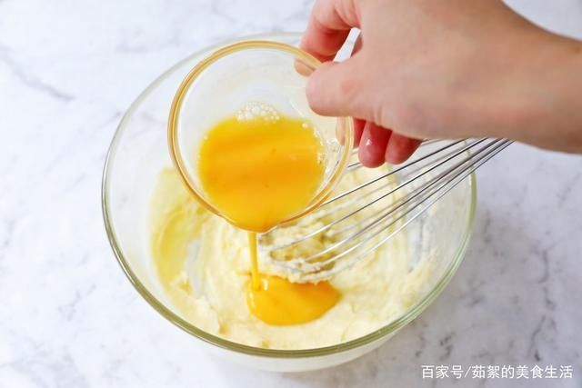 新手也能一次成功的饼干做法,无需打发黄油,酥到掉渣,孩子最爱