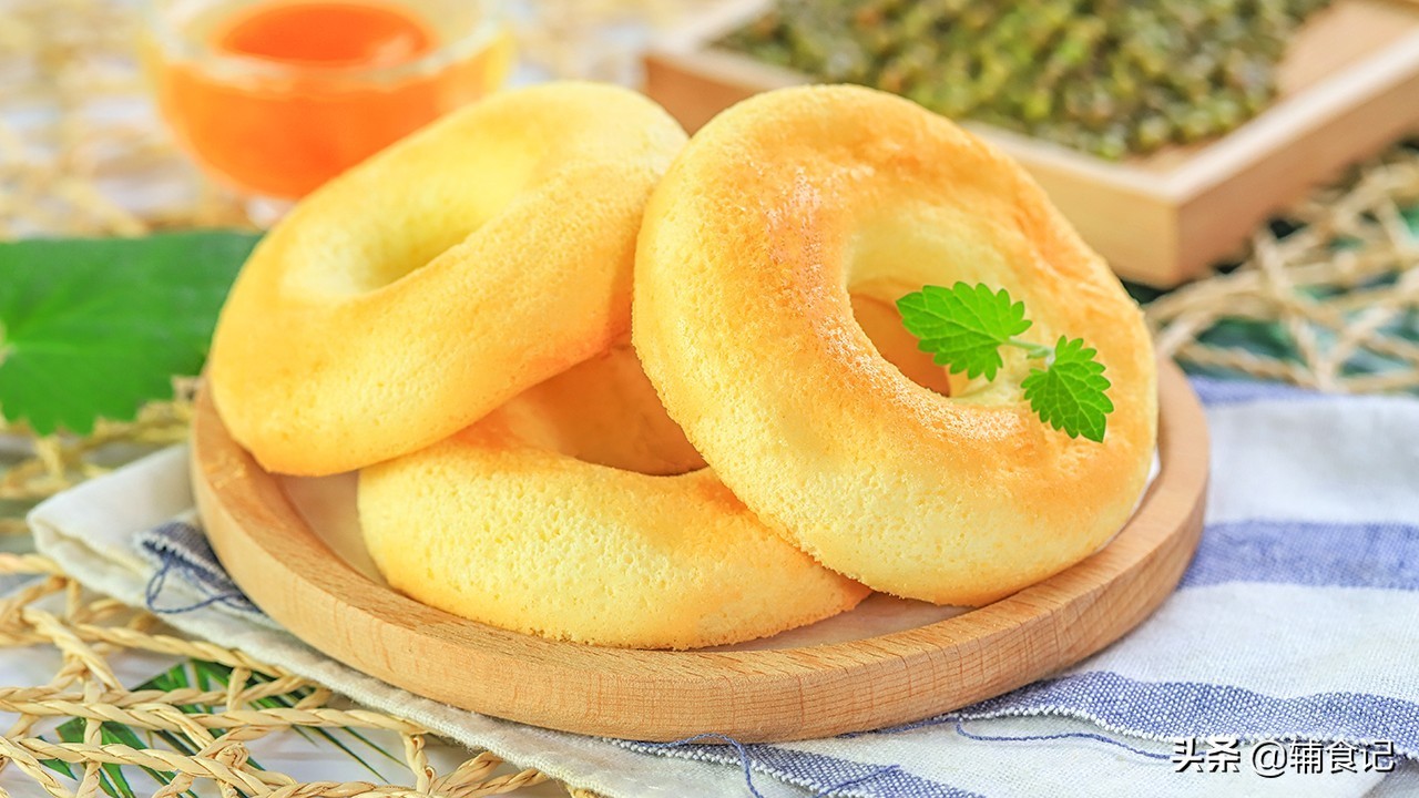 宝宝|2个鸡蛋1杯酸奶就能做!宝宝的主食、零食都有了