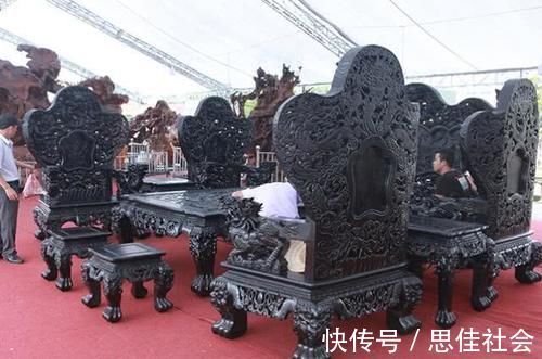 越南盾|男子花115万人工费打造一套乌木家具,现值800多万也不卖