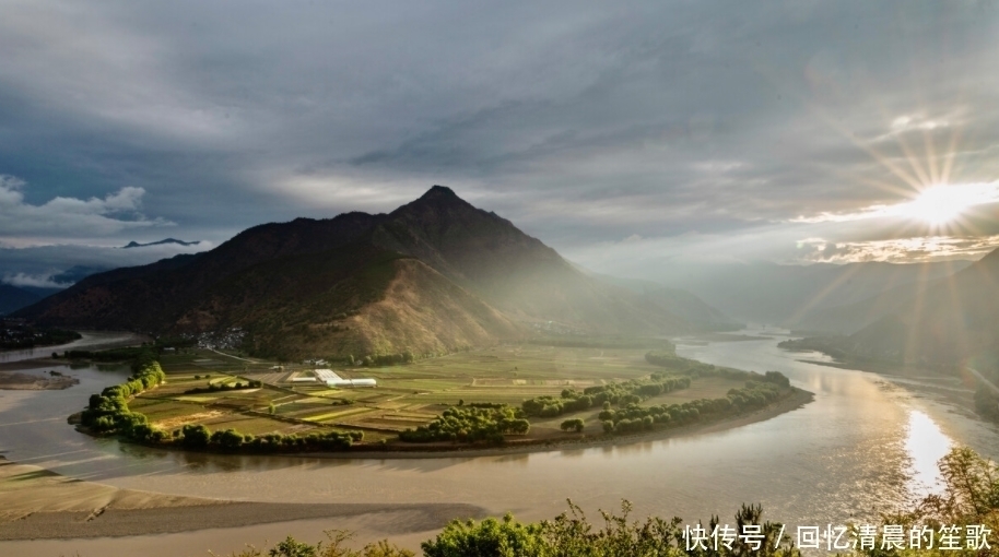 山西|山西这个小城，深藏了著名的“中国第一湾”，360度大弯令人称奇