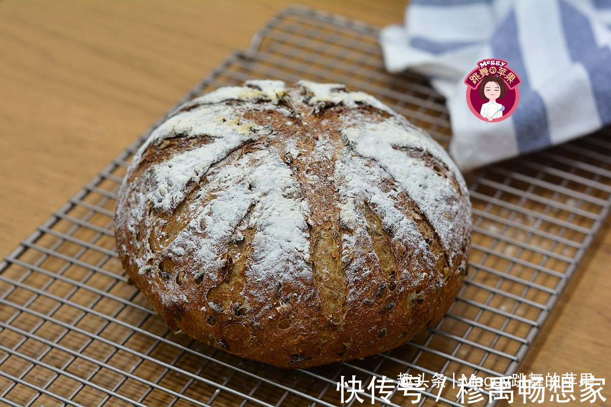 高筋面粉|在家烤欧包，拌拌揉揉烤烤，酥香焦脆又柔软，低脂早餐主食有了