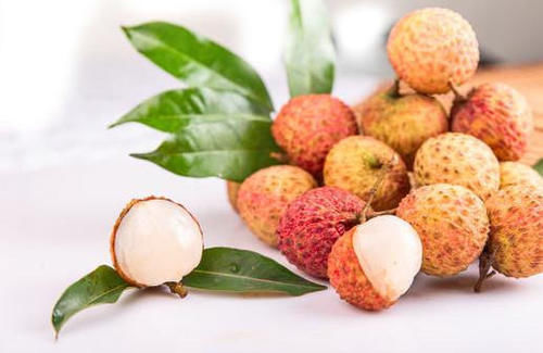 肌肤|秋天不妨坚持吃3种食物，美容养颜、滋润肌肤，早吃早好！