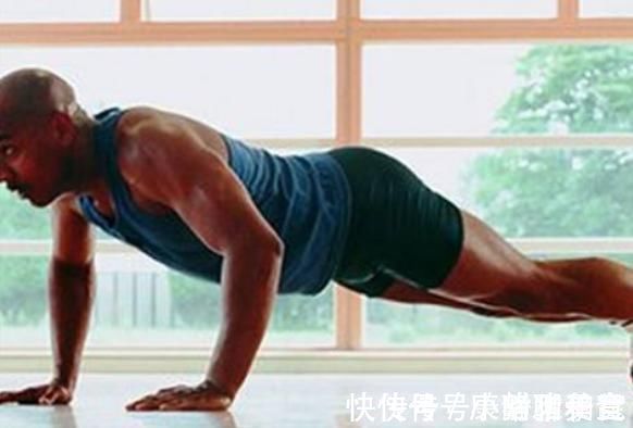 雄激素|男人坚持每天做俯卧撑,也许“3个”好处会不请自来,了解下吧!