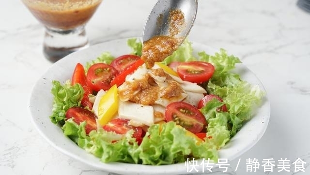芝麻沙拉酱|杏鲍菇新吃法，少油低卡好美味，原来加了这味酱汁