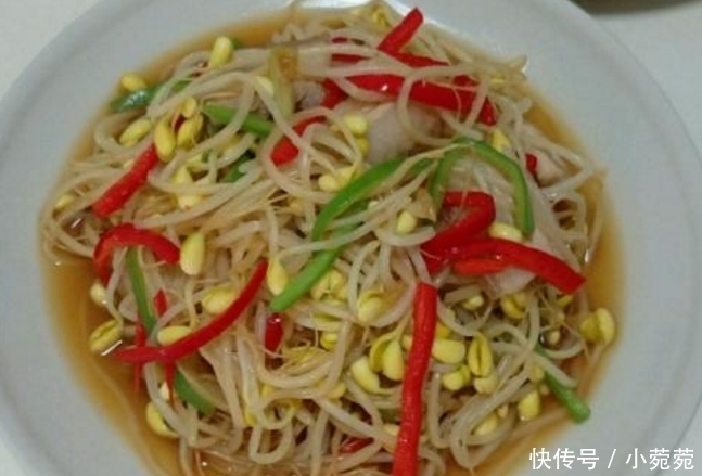 婆家|嫁到婆家第一天,中午做了四个菜,结果婆婆到处显摆!