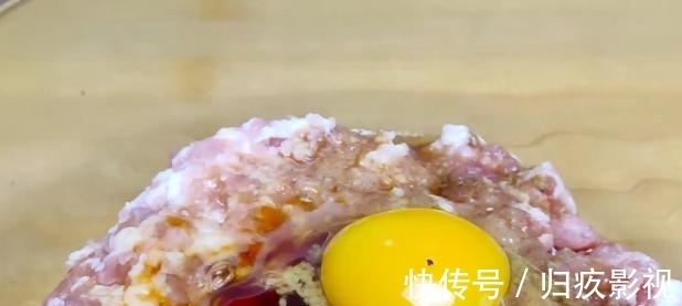 面团|霜降后吃饺子，就爱这个馅，清香不油腻，营养赛人参，别不懂吃