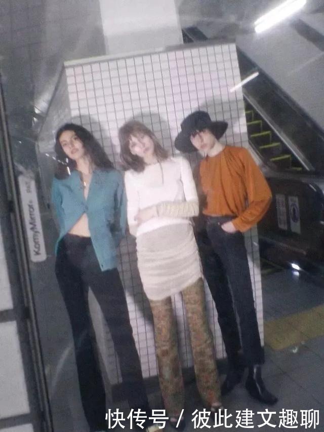 时髦|适合冬天穿的4条长裤!时髦又好看,还很显腿长