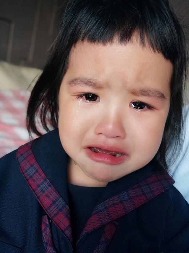 皮肤|最美婴儿走红,一出生就长得这么好看,网友:我愿意等她长大