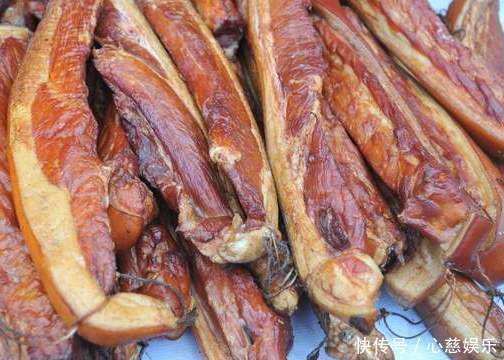 腌腊肉时,10斤肉抹多少盐这一步做不对,腊肉不香还发臭
