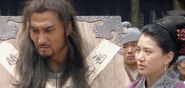 林冲出妻卖友,鲁智深和他梁山相聚,只是淡淡地说了2个字