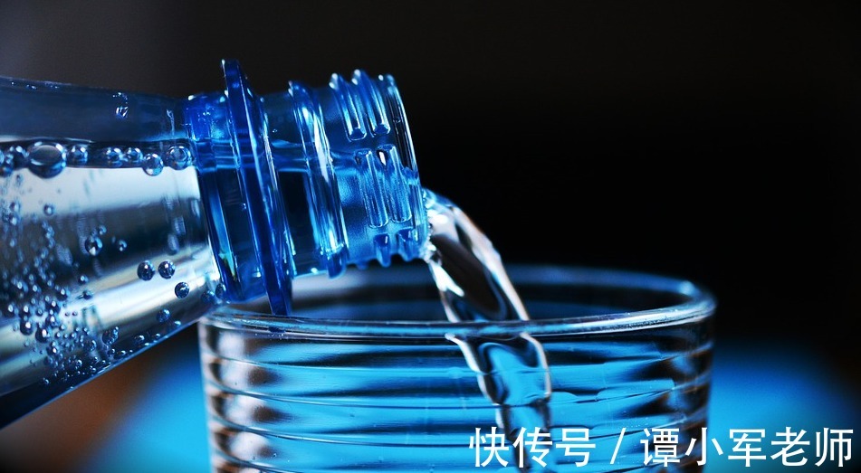 维生素居家瘦减肥:经常熬夜的人,会缺啥营养?