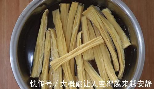短时间|腐竹直接泡水就错了,学会饭店大厨的做法,短时间快速泡开腐竹