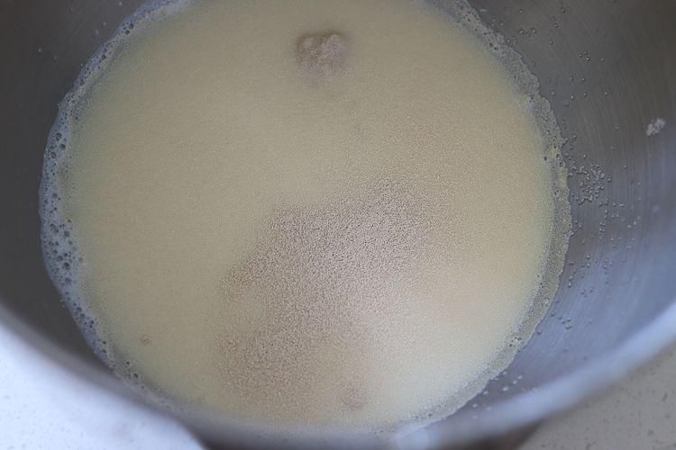 紫薯加上豆沙，制作成的花卷，好吃美味又健康