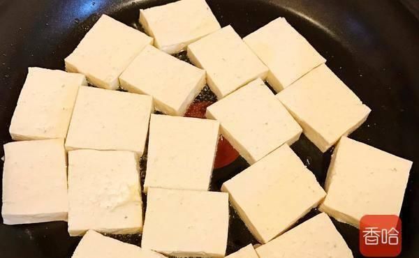 豆腐|这豆腐真的绝了,从里香到外,鲜嫩又入味儿