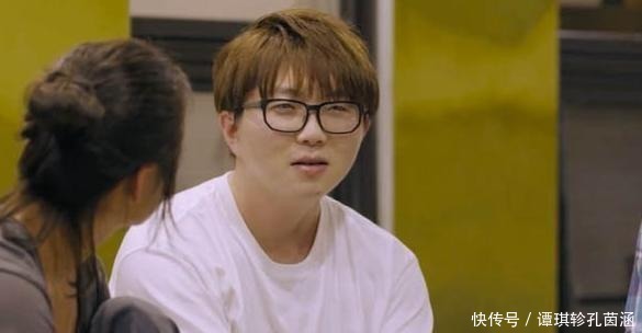 著名|这位著名男星被官方提拔为女团导师,他经常花很多钱租别墅