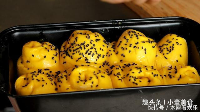 南瓜|孩子想吃面包再不用出去买，放上半个南瓜，营养美味又简单