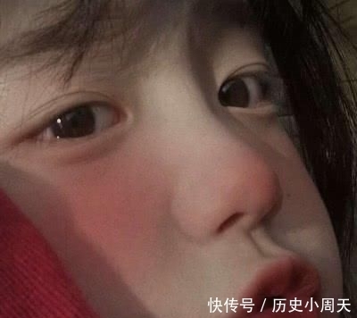 女生“高鼻梁”更好看脸上有这3特征,塌鼻梁没准“更惊艳”