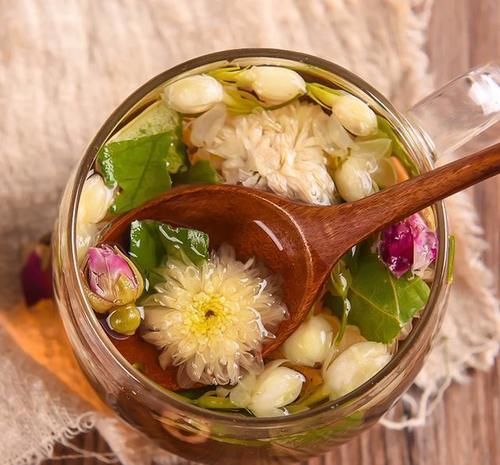 中年|女人别傻傻的节食，多吃此6种天然食物，营养又瘦身，多吃也不胖