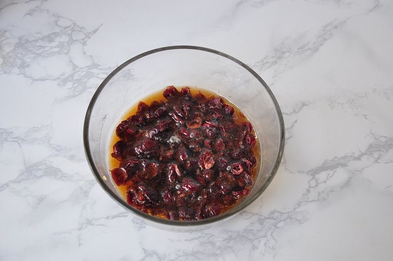 简单易做又好吃的面包，香味浓郁，是越嚼越香的那种哦！