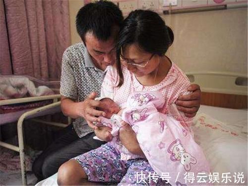 父母们|宝宝喜欢被抱着到处走,大人一坐下立马就哭,这是为什么?别嫌烦