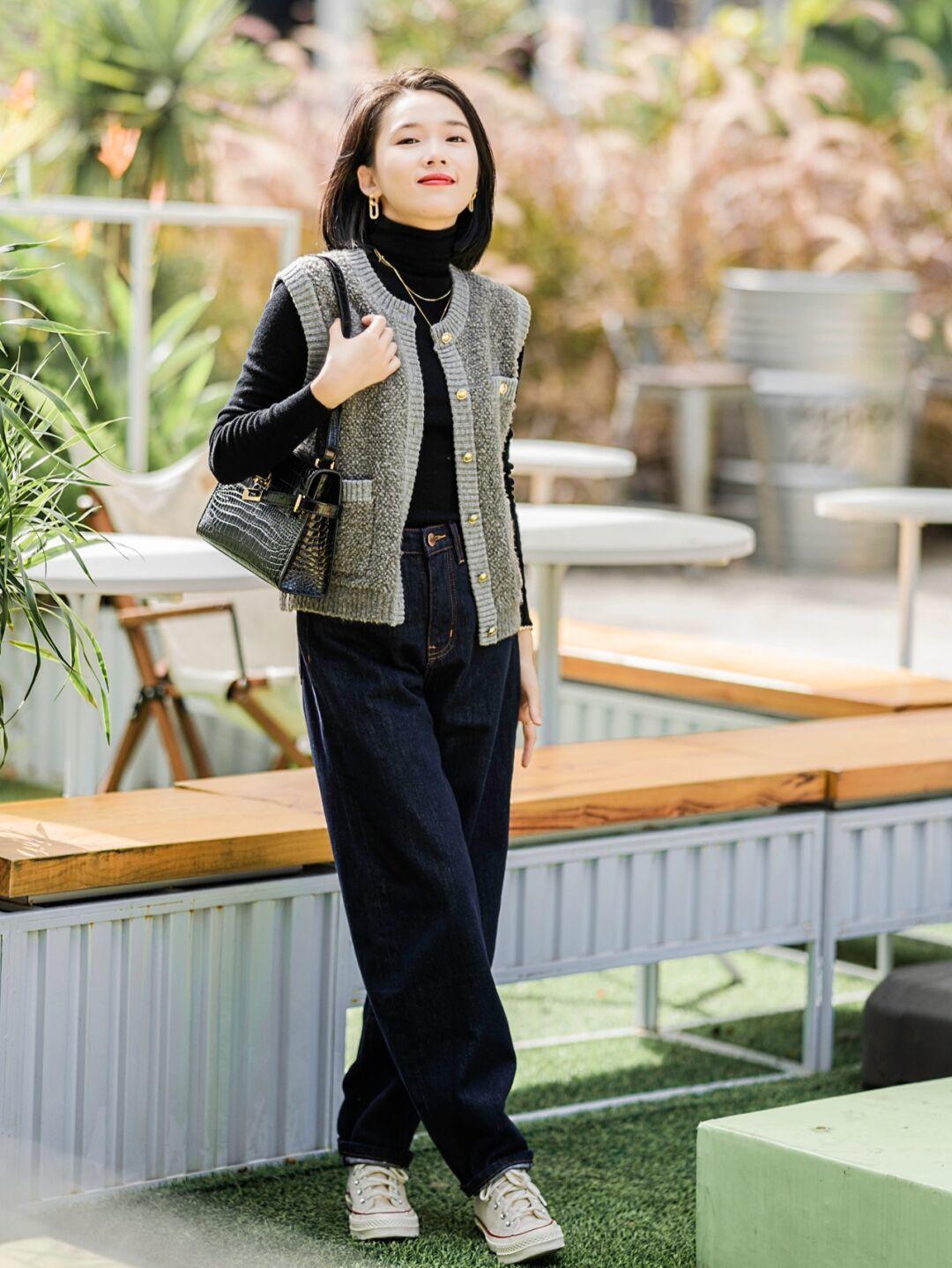 毛呢|冬天想要穿出高级感?一定要试一试灰色和粉色的搭配,高级又时尚!