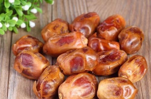 女性|女性想年轻,秋季常吃3种食物,含铁量高,能补血益气,预防贫血