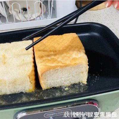 生菜|别再出去吃了,拔草厚蛋烧三明治自己做更好吃