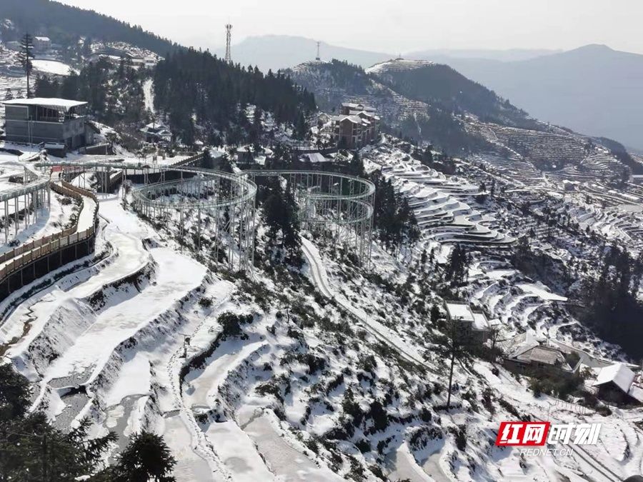 梯田|雪后天晴 洁白冰雪“点靓”山背花瑶梯田
