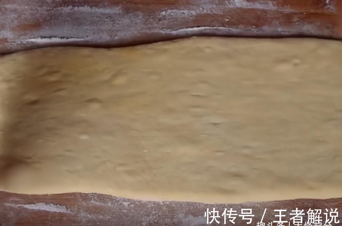家常奶香小油条|家常奶香小油条，做法简单，个个松软可口，奶香味十足