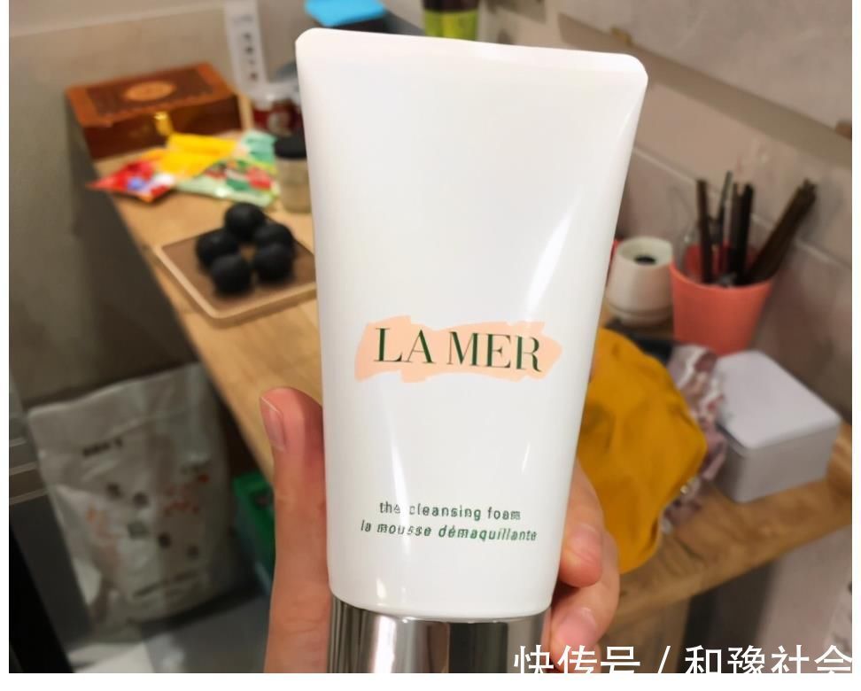 水润|公认好用的5款洗面奶,这些洗面奶温和水润,哪怕敏感肌也适合