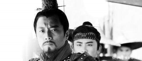 此人是水浒中难得的尽忠职守的地方官,防得住梁山贼寇,却防不住身边人作乱