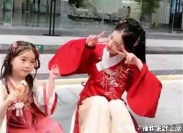 雨天|外甥雨天玩水不回家,小姨淡定跳水比谁水花大