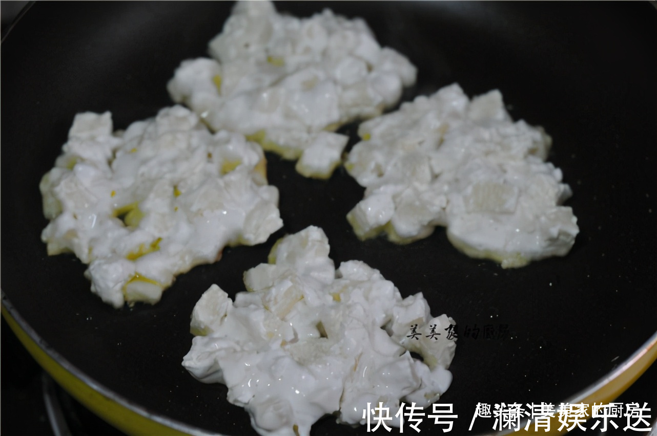 苹果饼|苹果做早餐，比肉包子还香！酸酸甜甜最开胃，营养又解馋！
