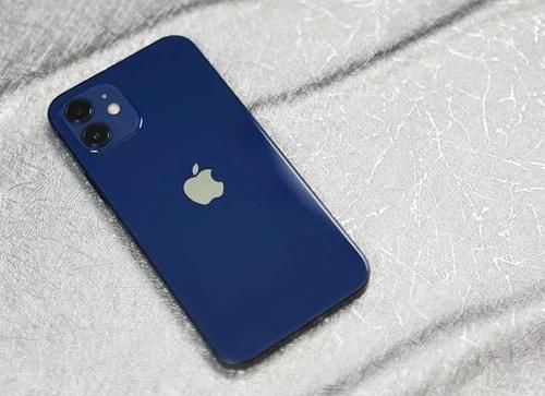 mini|iPhone12 mini降到“华为价”，不吹不黑，谈谈优缺点