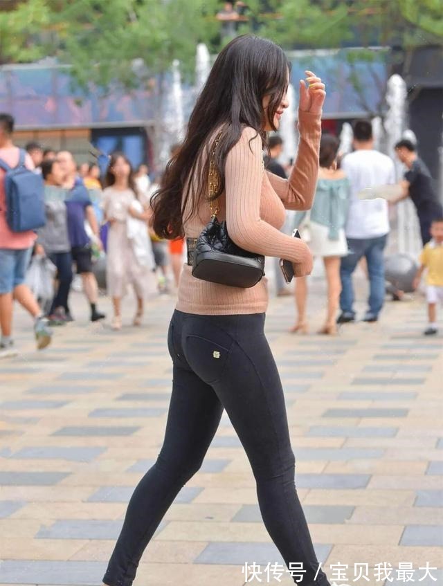 腿型 抛开牛仔裤,“筷子腿”还可以穿健美裤,甚至有过之而无不及!