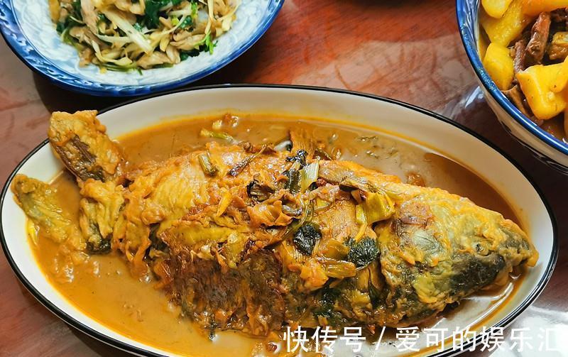 周末在婆家吃饭,四道家常菜荤素搭配,营养高味道好,妈妈的味道