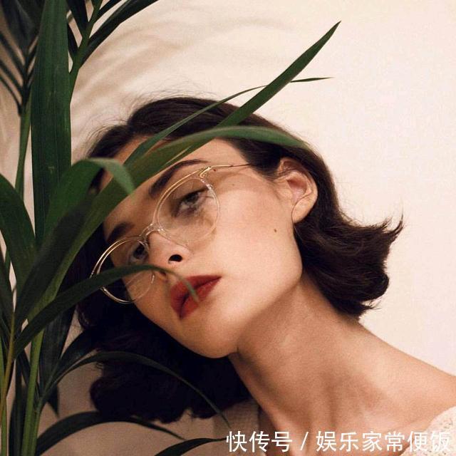  黄皮女孩的显白秘密秋冬季“最显白”色号，所有女生给我买它！