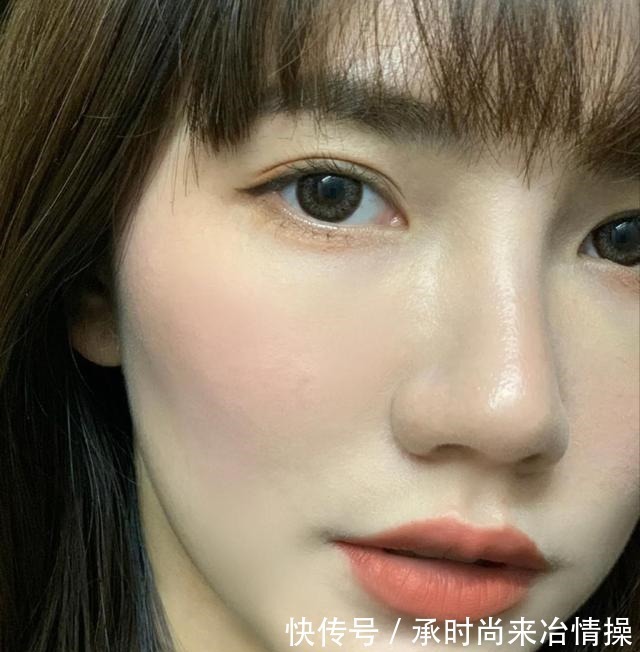 豆沙色 伪素颜口红的“天花板”,这几只一定要知道,自然显白又纯欲!