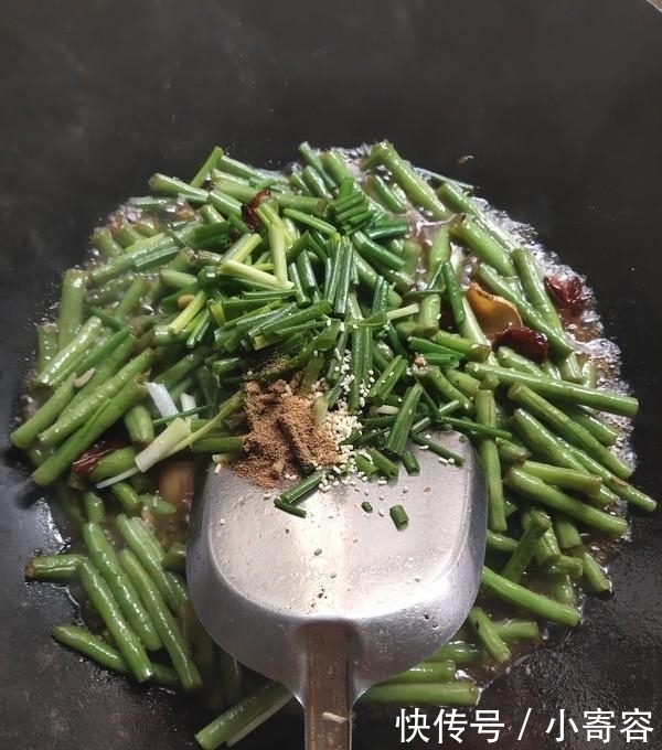 两块钱|入秋后,一定要多吃它,只要两块钱一斤,钙含量却是南瓜的4倍!