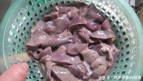 鲜嫩|洗猪肝,别只知道加盐!厨师们都这样洗,鲜嫩干净,没有任何腥味