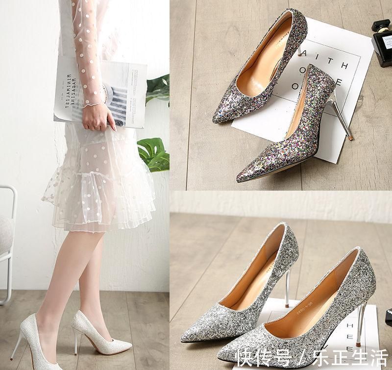 高跟鞋 小蛮腰! 每个女人都渴望吧 穿上一双高跟鞋+裤袜, 美得亭亭玉立