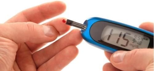 手脚麻木|苦瓜乃天然胰岛素,殊不知这1物吃一口抵5斤苦瓜,难怪你血糖难降